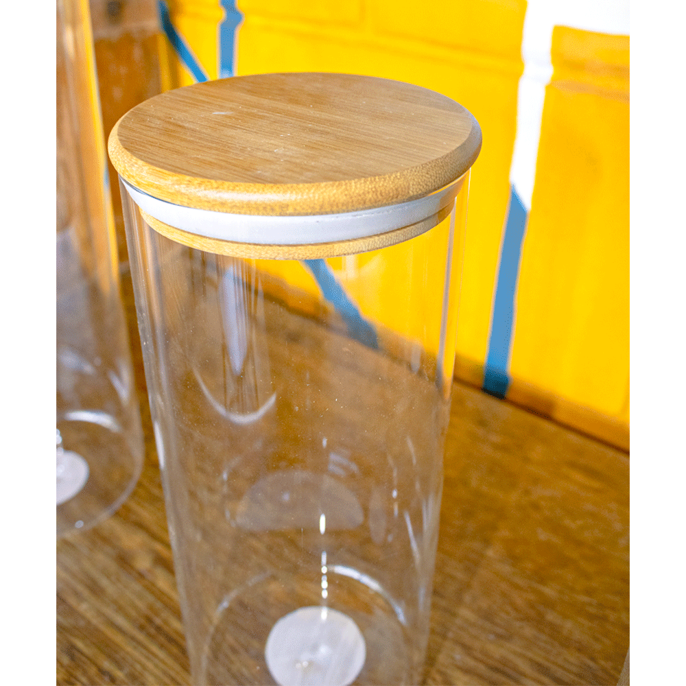 Glass Jars with Bamboo Lids  Jarra de vidro, Potes de vidro com tampas,  Potes de vidro