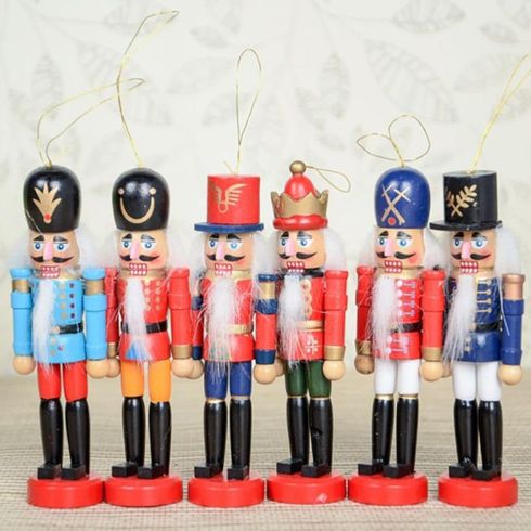 008180A0000GF-quebra-nozes-pendurar-6-pecas-12x4cm-dcasa--2-