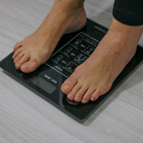 010014A00000F-balanca-digital-bioimpedancia-vidro-180kg-bluetooth-titanium--7-.jpg
