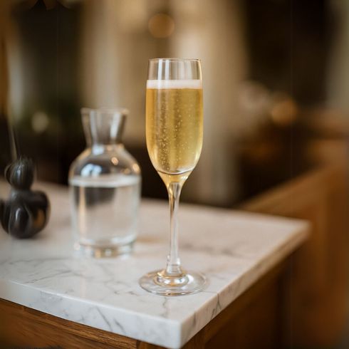 0020991000001-taca-de-vidro-imperatriz-220ml-nadir--4-