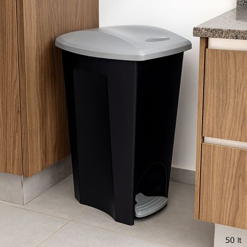 6550914000001-lixeira-plastica-50l-pedal-ecoblack-plasutil--2-