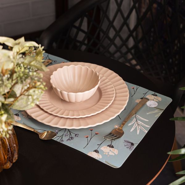 3605757300001-lugar-americano-plastico-flores-2941-lyor--5-