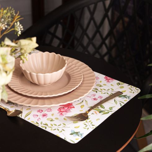 003605A000035-lugar-americano-plastico-floral-220900-lyor--1-