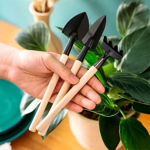 8180915900001-jogo-mini-ferramentas-jardim-3-pecas-madeira-metal-dcasa--3-